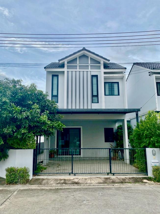 หมู่บ้านมณีรินทร์พาร์ค บางพระ