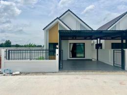 บ้านแฝดสไตล์บ้านเดี่ยว  มาบโป่งพานทองอยู่หลังอมตะ อยู่หลัง ตลาดดีมาร์เก็ต