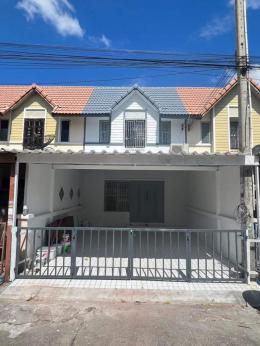หมู่บ้านแฟมมิลี่แลนด์ นาป่า 