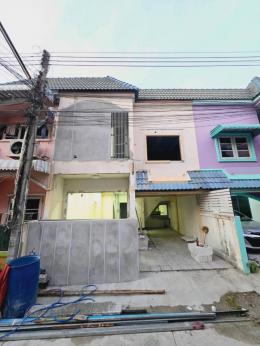 หมู่บ้านแก้วบูรพา. ตรงข้าม ม.บูรพา ชลบุรี