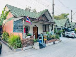 หมู่บ้านแสงเจริญ ทำเลบางแสน