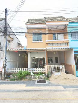 หมู่บ้านสวนหลวงคอนโด. หลังริมทำเลหลังเซ็นทรัลชลบุรี หมู่บ้านสวนหลวงคอนโด. หลังริมทำเลหลังเซ็นทรัลชลบุรี